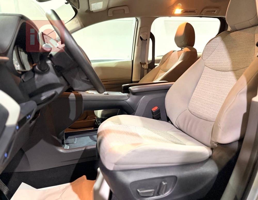 تويوتا سيينا